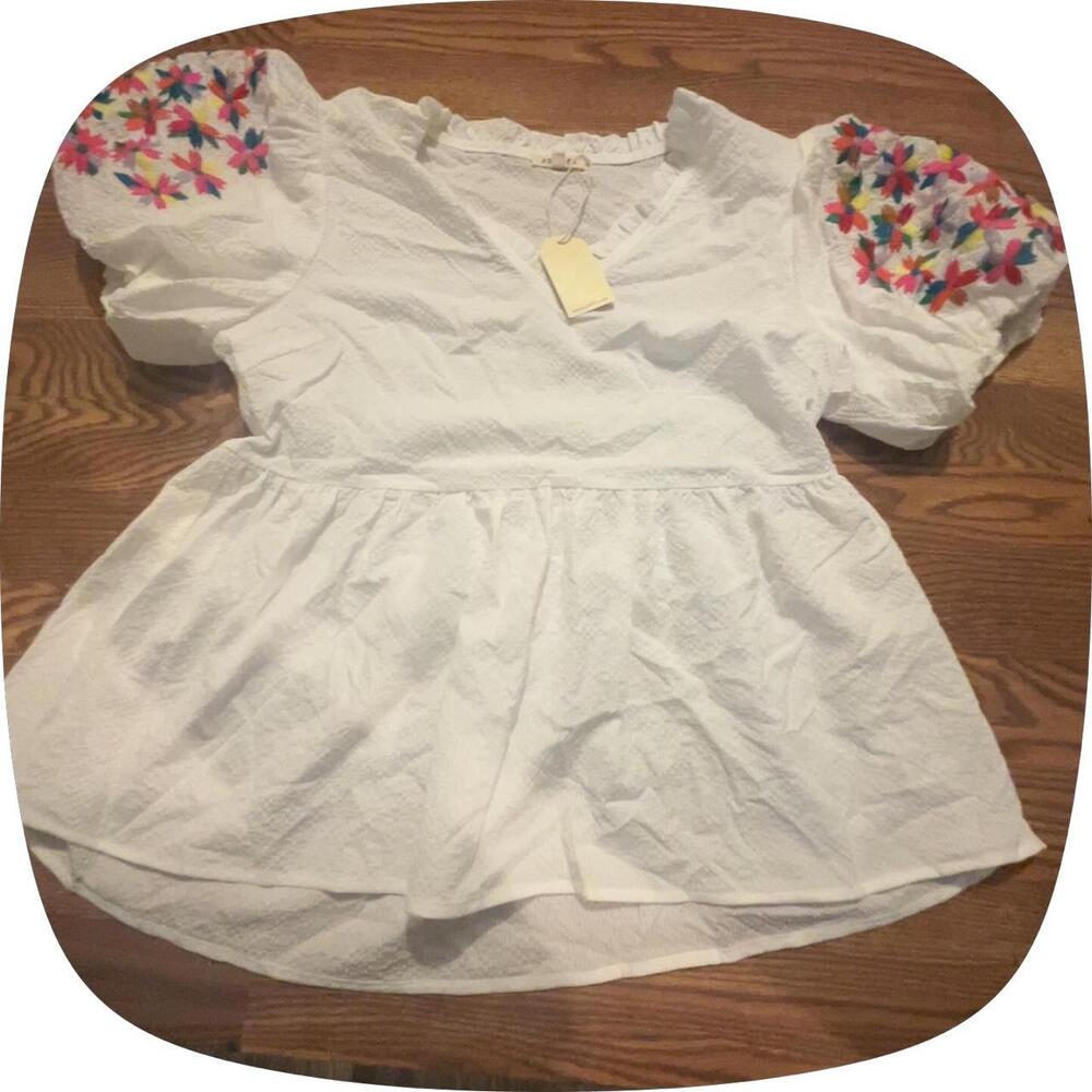 Jodi Flora white blouse with colorful floral embroidery on the shoulders, size S
